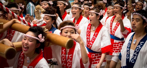 Girls mikoshi matsuri - tenjin matsuri - 天神祭 - 天神祭ギャルみこし