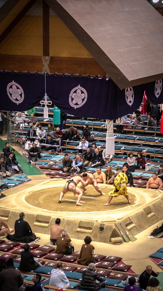 Tournoi de Sumo à Osaka, Japon.