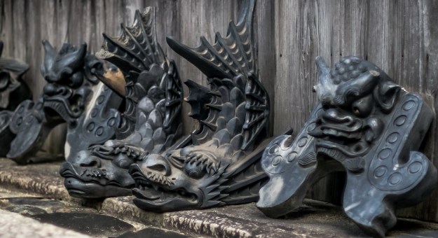 décorations temple Japon