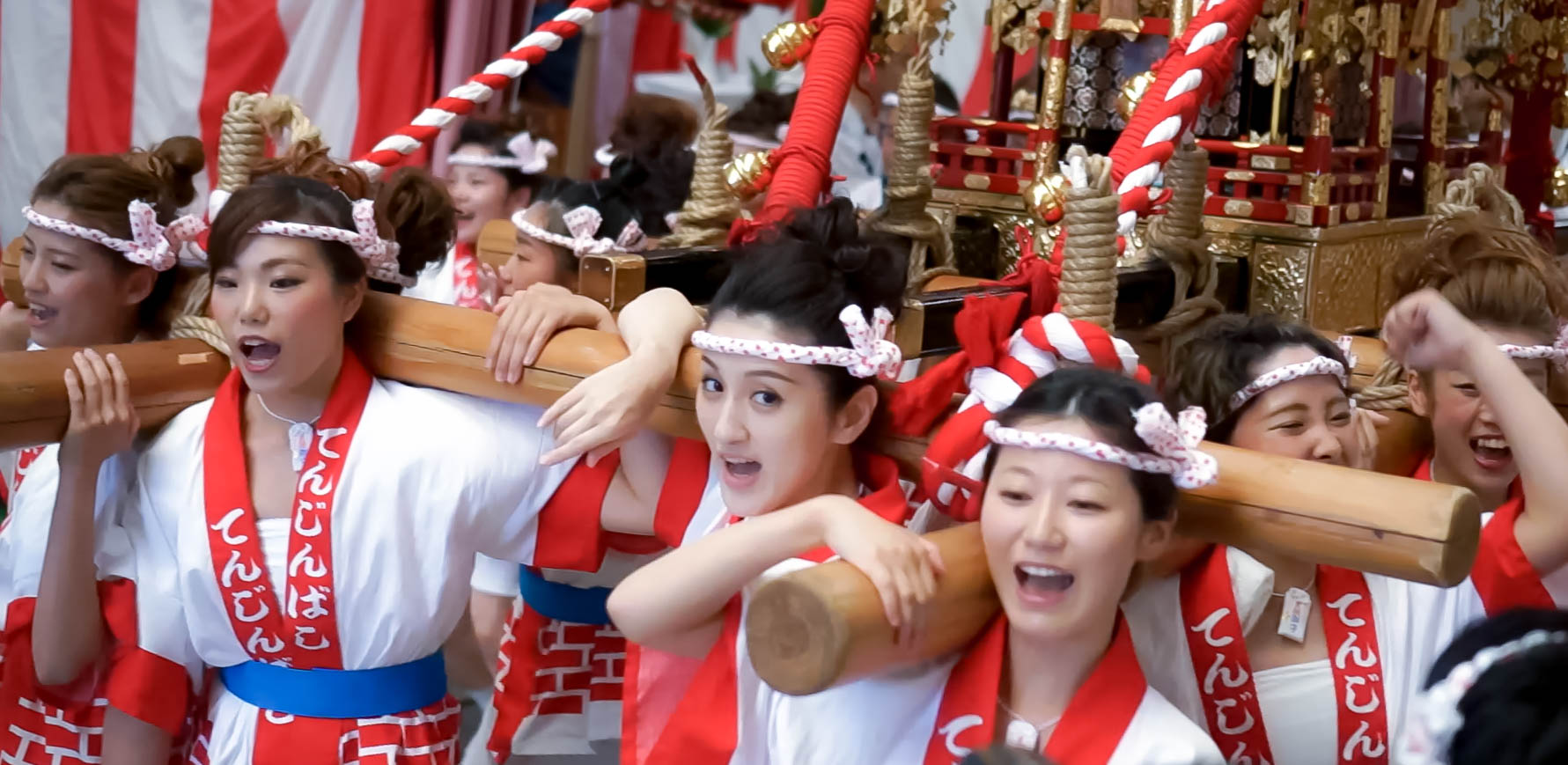 Mikoshi 09 Osaka